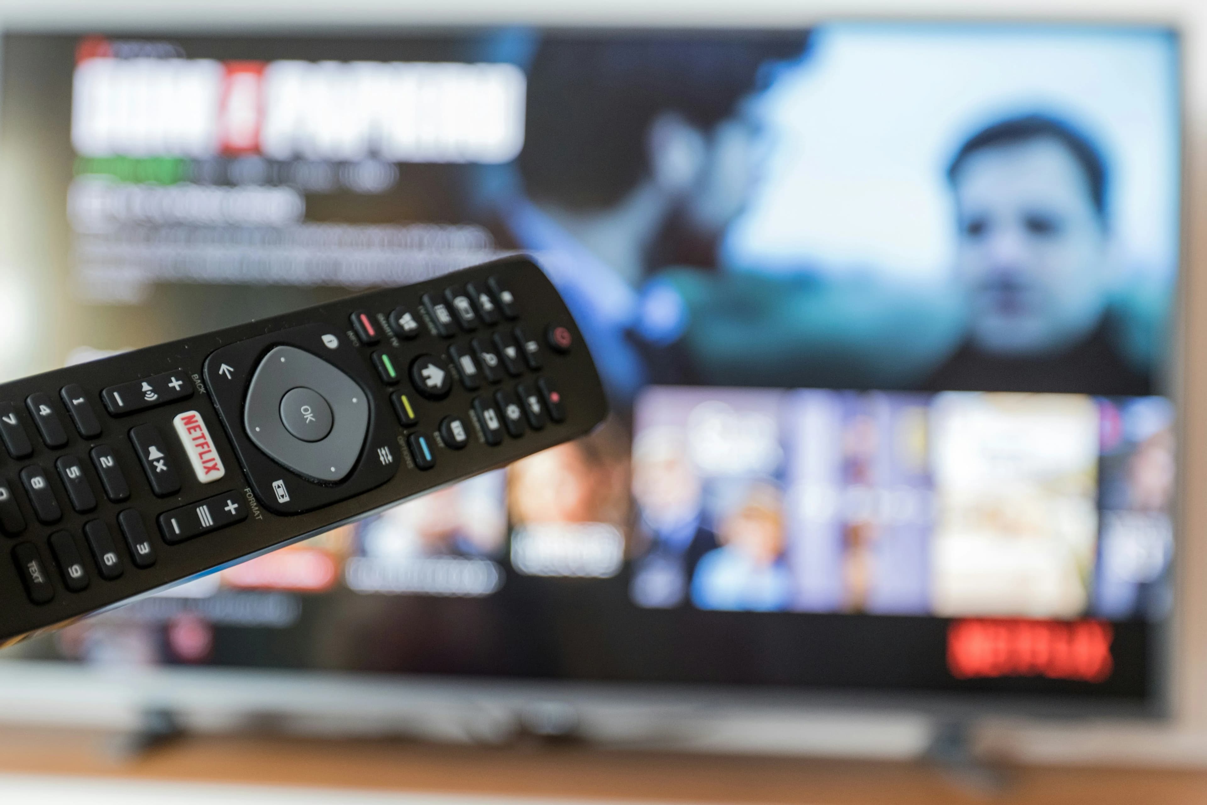 Choosing the best IPTV UK service